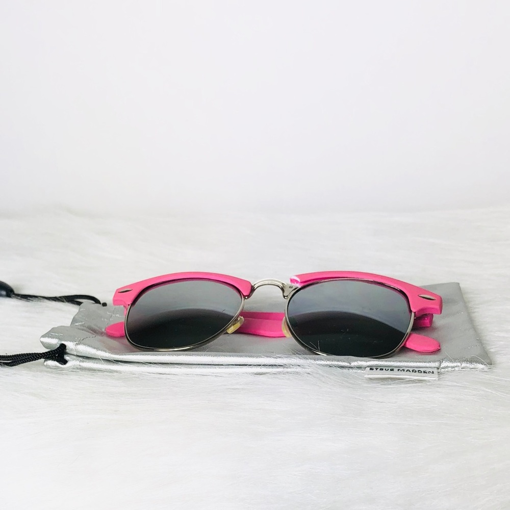 Steve Madden Hot Pink Summer UV Sunglasses - Picture 6 of 7